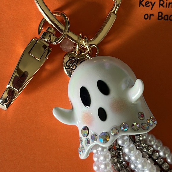 Betsey Johnson Ghost Key Fob Handbag Purse Charm Glow in the Dark Halloween NWT - Picture 3 of 11